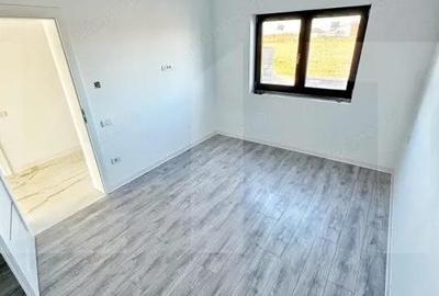 Duplex 4 camere Mosnita Veche 195.000 Euro - 2