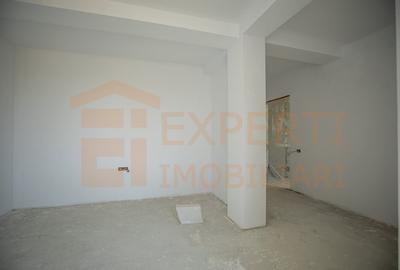 Vila situata in Palazu Mare zona Elvila - 12