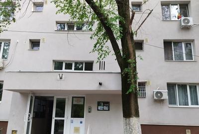 Apartament cu 3 camere semidecomandat în Drumul Taberei - 1