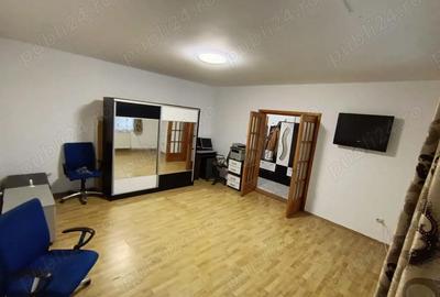 Casă cu Teren 300 Mp în Central - 9