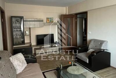 Apartament cu 2 camere decomandat în Intim - 3