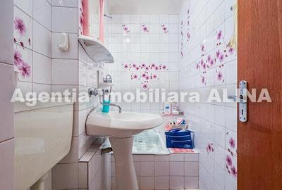 Ap. 4 camere in Deva, zona ultracentrala, Str. Imparatul Traian, 95 mp, etaj 3, decomandat. - 11