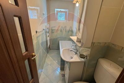 Apartament cu 3 camere de vanzare - 6