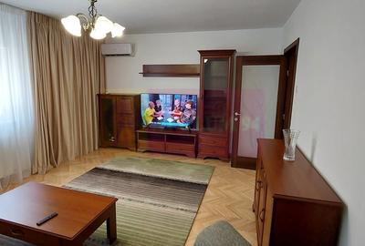 Apartament cu 3 camere decomandat în Decebal - 11