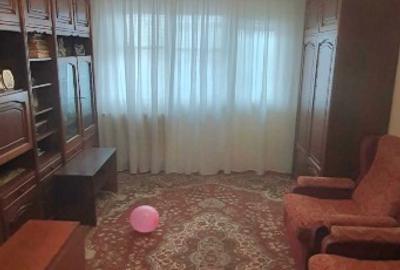 Apartament cu 3 camere decomandat în Km 4-5 - 3