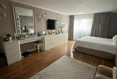 Duplex cu 5 camere cu Canalizare în Central - 6