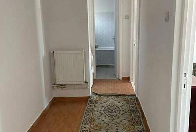 Apartament cu 3 camere decomandat în Casa de Cultură - 2