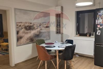 Apartament cu 3 camere de vanzare in zona Craiovita Noua - 9