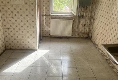 Apartament cu 4 camere decomandat în Central - 5