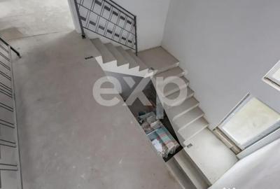 Casă cu 5 camere cu Teren 1553 Mp în Silagiu - 2