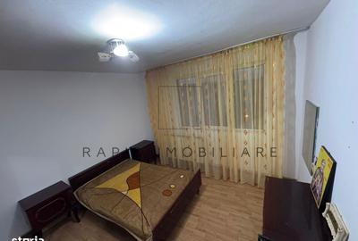 Apartament cu 3 camere decomandat în Micro 13 - 8