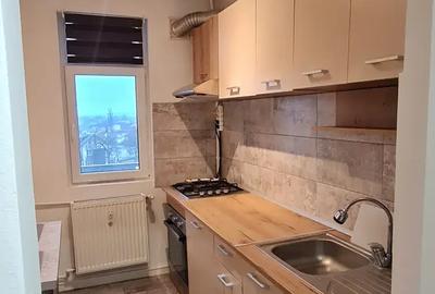 Apartament cu 2 camere semidecomandat în Progresul - 1