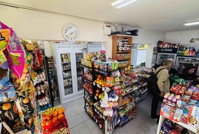 Spațiu comercial, de 80 mp, în Central