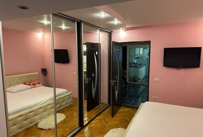 FALEZA NORD - REYNA 3 CAMERE DECOMANDAT MOBILAT, UTILAT, CENTRALA GAZ 650 EURO - 9
