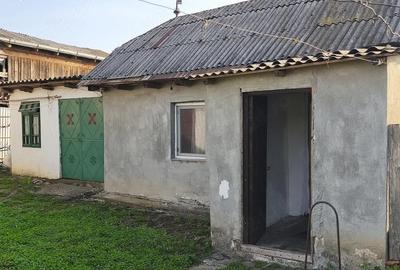 Teren de 1000 mp, în Izvoarele - 10