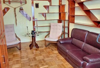 Apartament cu 2 camere decomandat în Mazepa 2