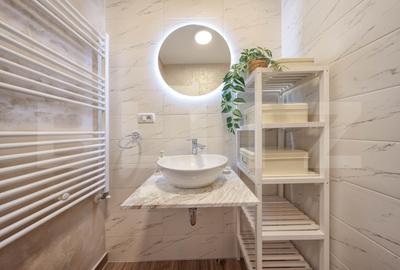 Apartament de vanzare, 2 camere decomandat, 56 mp, zona Tractorul - 2