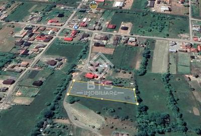 Teren de 3741 mp, în Central - 2