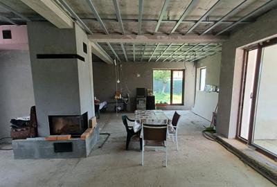 Str. Corbului, casa P+1, 30 ari teren - 13