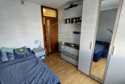 Apartament cu 3 camere semidecomandat, mobilat în Rovine - 3