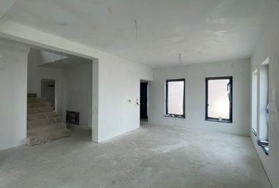 Casă individuală cu 4 camere cu Garaj în Moșnița Veche - 3