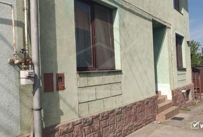 Casă cu 4 camere în Sânnicoară - 4