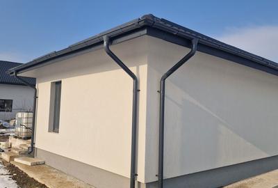 Casă cu 4 camere în Dragomirești-Deal - 2