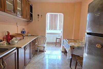 Apartament cu 2 camere decomandat, mobilat în Gara
