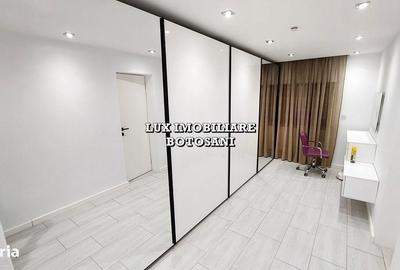 Apartament cu 4 camere decomandat în Central - 6