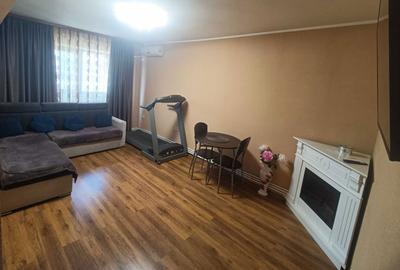 Apartament cu 3 camere decomandat în Micro 20 - 6
