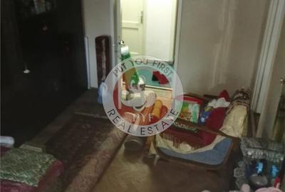 Apartament cu 3 camere semidecomandat în Floreasca