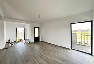 Casa individuala - 4 camere - pozitie excelenta - Sacalaz - 2