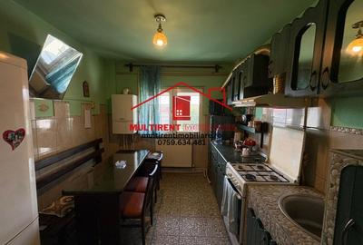 Apartament cu 3 camere decomandat în Faleză - 9