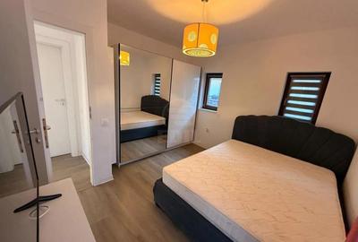 Casă cu 3 camere cu Teren 324 Mp în Central - 1