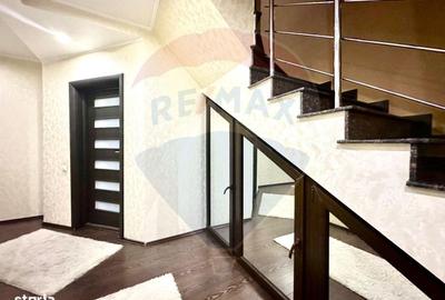 Casă cu 6 camere cu Teren 360 Mp în Andronache - 7