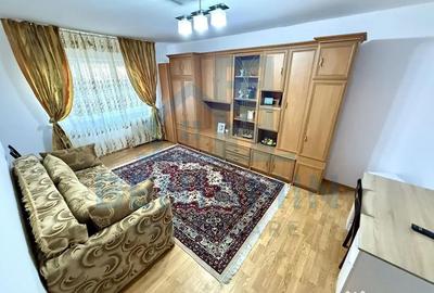 Apartament cu 2 camere decomandat în Rovine - 3