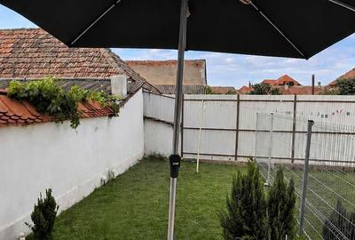 Casă cu 3 camere în Piața Cluj