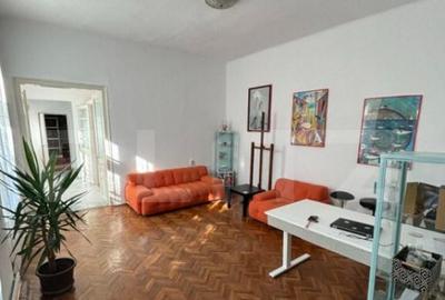 Apartament 3 camere, tavan inalt, garaj, zona bld 16 Decembr - 1