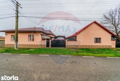 Casă cu Canalizare în Iratoșu - 3