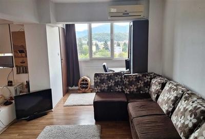 Apartament cu 3 camere decomandat, mobilat în Gării