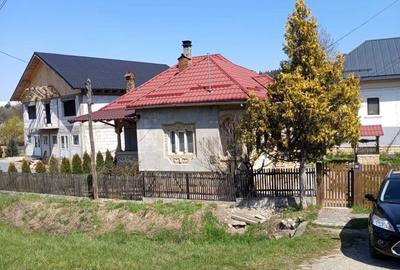 Casă cu 3 camere în Bughea de Sus - 7