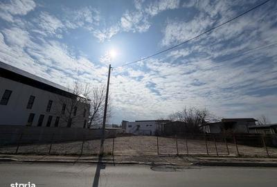 Teren de 1027 mp, în Central - 4