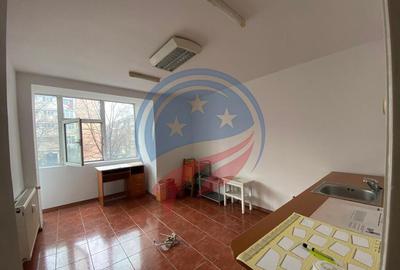 Inchiriere spatiu comercial apartament 2 camere Calea Buc... Inchiriere spatiu comercial apartament 2 camere Calea Buc... - 3