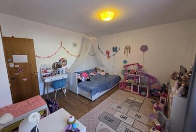 Casă cu 9 camere cu Garaj în Dristor - 8