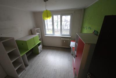 Apartament cu 3 camere decomandat, mobilat în Titan - 5