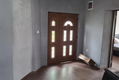 Casă individuală cu 3 camere cu Canalizare în Nădlac - 11