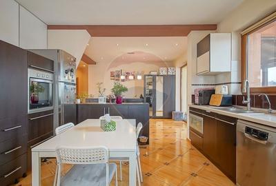 Casă individuală cu 5 camere cu Garaj în Stupini - 12