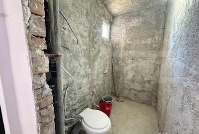 Apartament cu 3 camere semidecomandat în Central - 4