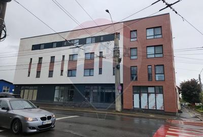 De inchiriat: apartament 3 camere, etaj 1 - luminos si confortabil - 6