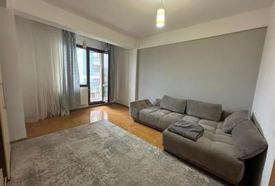 Inchiriere Apartament cu 2 camere Decomandat Palas Mall - 1